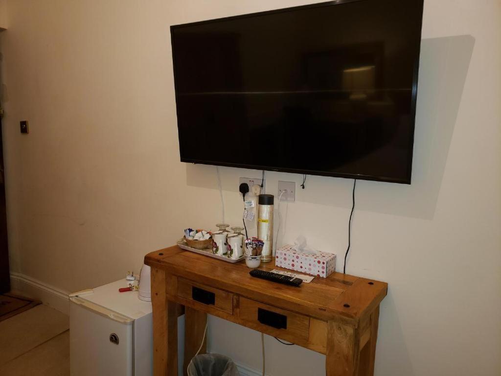 Abingplough House Bed & Breakfast Abingdon-on-Thames Екстериор снимка