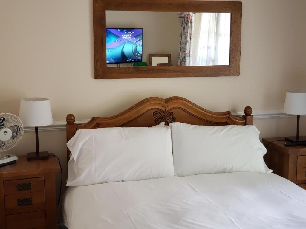 Abingplough House Bed & Breakfast Abingdon-on-Thames Екстериор снимка