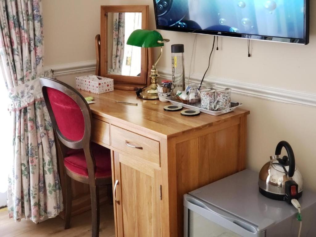 Abingplough House Bed & Breakfast Abingdon-on-Thames Екстериор снимка